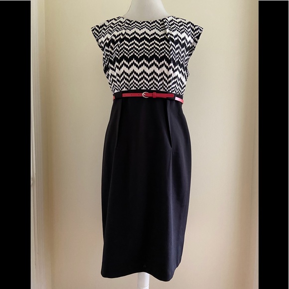 connected apparel Dresses & Skirts - ♥️Pretty Black/White Dress